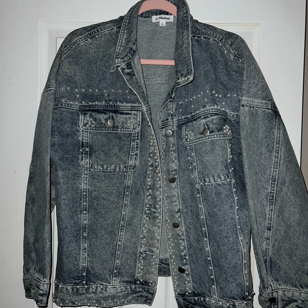 Cute pearl studded Jean jacket - Macaron